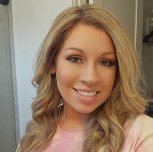 Meet your Posher, Audrey